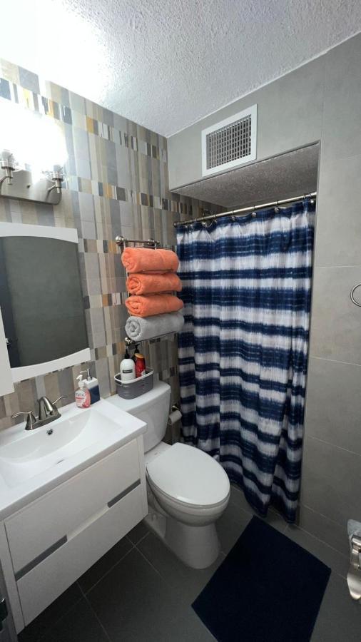 Newly Renovated Modern In Center With Backup Electricity And Gated Security 602 Apartamento *